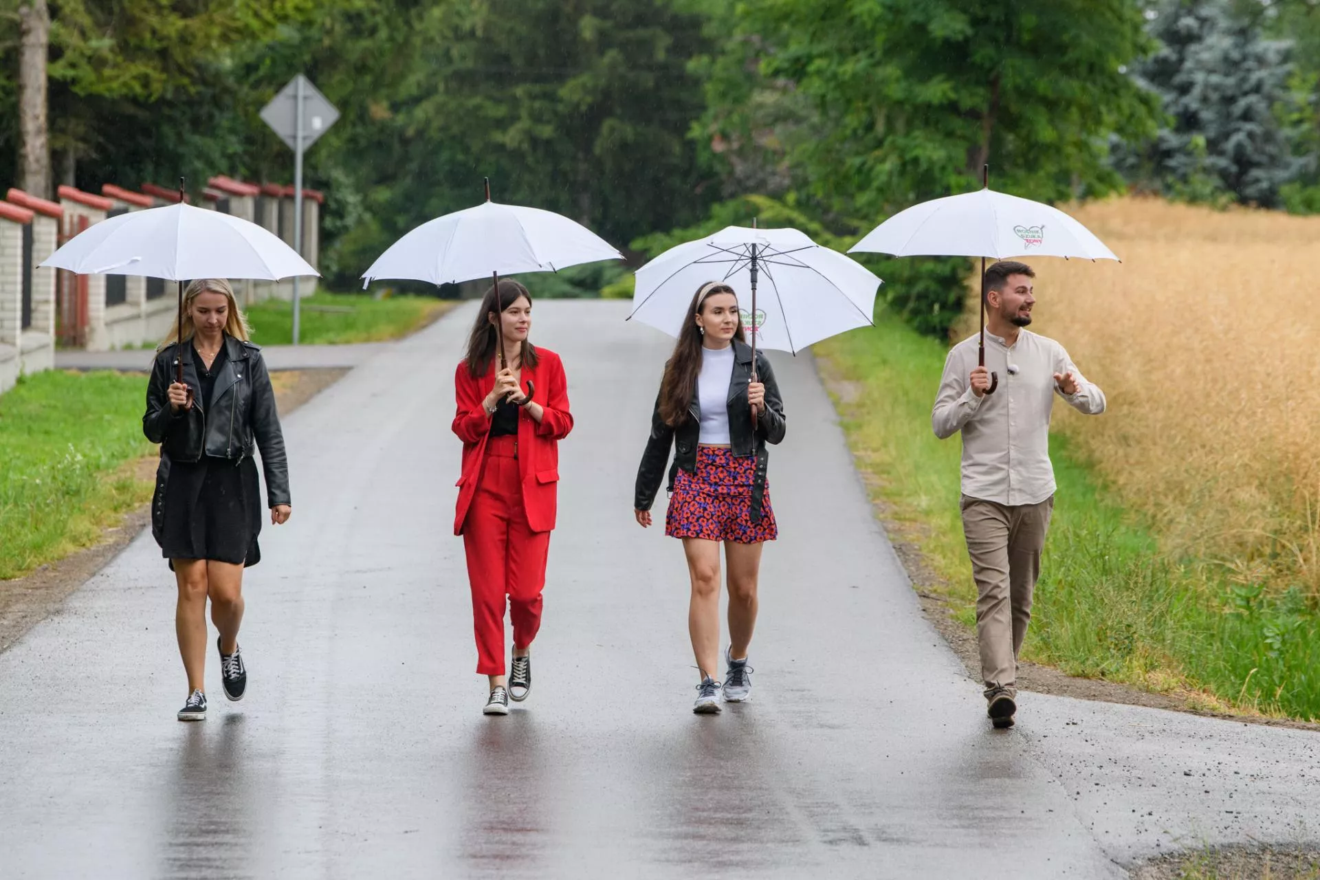 Rolnik Szuka Ony Czy Tomasz K Wybierze Zuzann A Kasia I Martyna