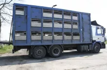 470087