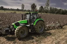 470001