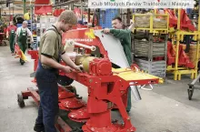 469670