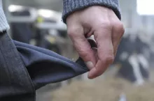 469435