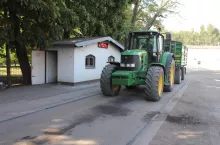 247629