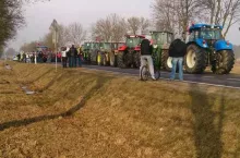468608