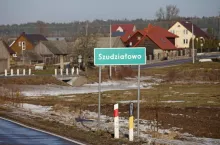 247323