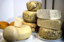 247196
