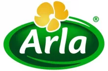 466100