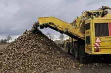 464713