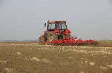 463134