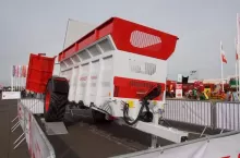 460532