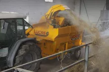 458834