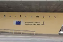 483385
