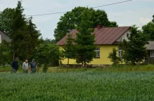 Gospodarstwo z oddali