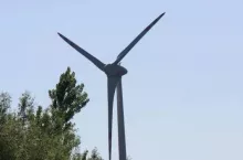 895255
