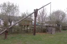 896296