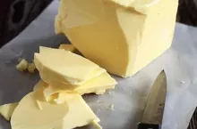 242658
