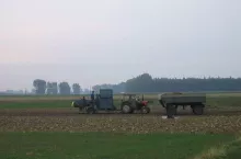 928819