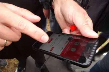 928821