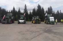 896635