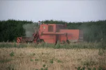 927922