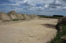 475303