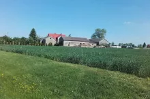 927400