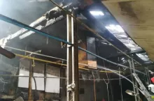 472135