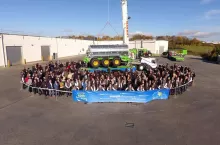 472979