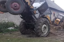 236107