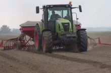 453556