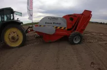 453154