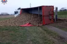 452181