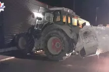 450378