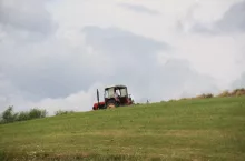 924389