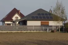 924113