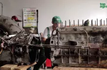 449277