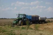 914903