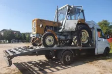 231427