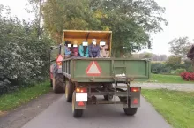 231435