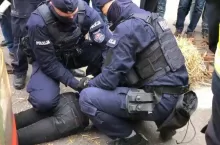 Michał Kołodziejczak zatrzymany przez policje podczas protesu rolników