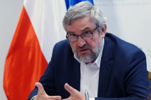 447490