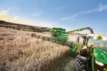 Kabina kombajnu John Deere