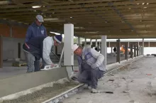 444731