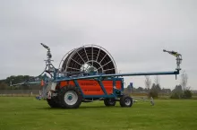 711953