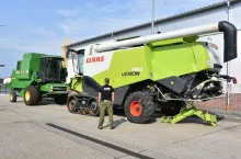 920652