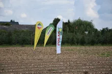 711085
