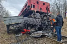 441491