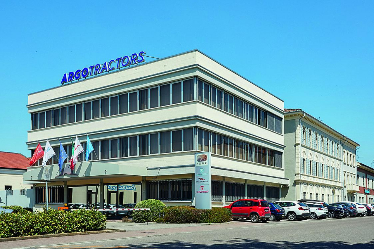 &lt;p&gt;Die Firmenzentrale von Argo am Werk in Fabbrico. Hier hatte Landini im Jahr 1884 seinen Ursprung und wurde 1994 von Argo übernommen.&lt;/p&gt;