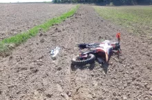 Motocykliści niszczą uprawy