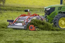 Zgrabiarka Kuhn Merge Maxx 440 F, fot. Kuhn