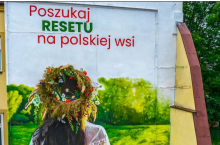 &lt;p&gt;Nowa kampania Polskiej Organizacji Turystycznej ma przyciągnąć podróżnych na polską wieś. &lt;/p&gt;